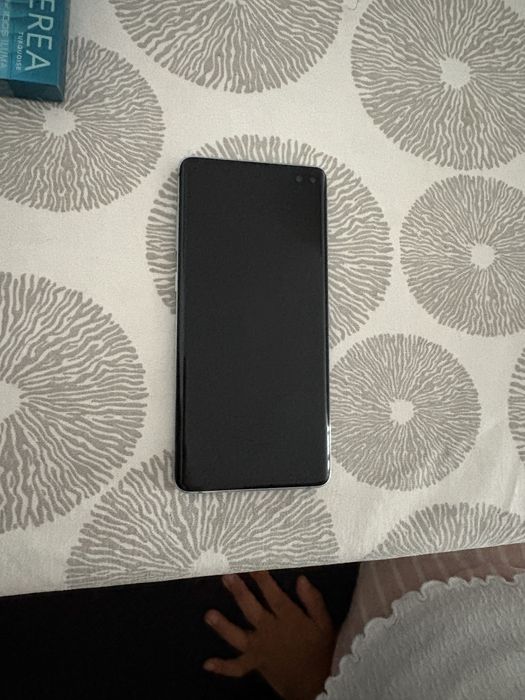 Samsung galaxy s10+