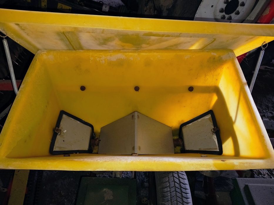 Sprzedam siewnik do kukurydzy