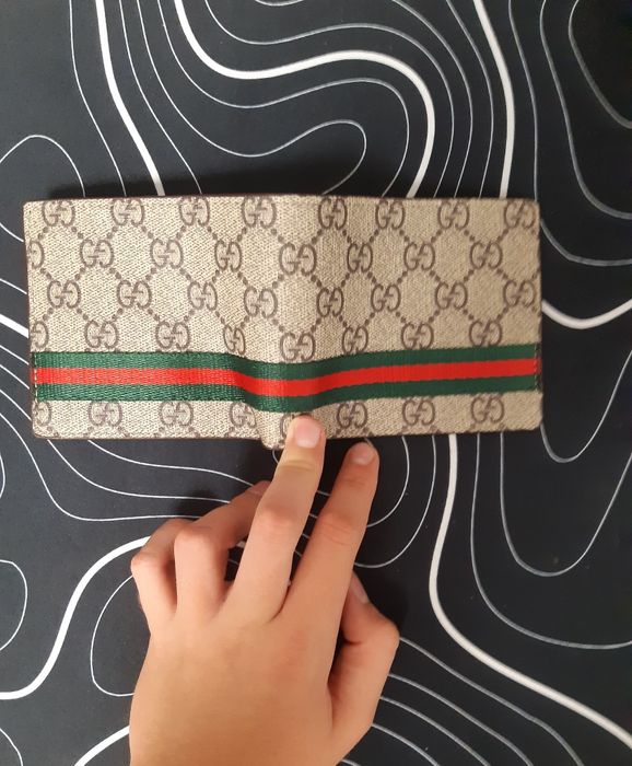 Portfel gucci beżowy