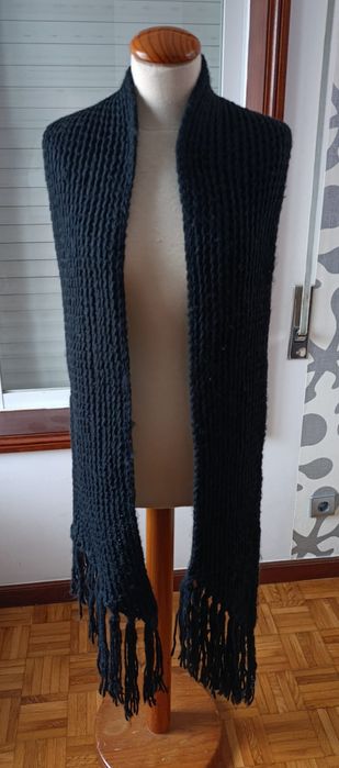 Cachecol em malha, preto - Novo

Os portes são a cargo do comprador, p