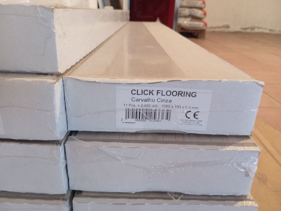 Vendo flutuante  carvalho cinza