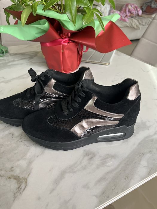 Шкіряне взуття,натуральний замш