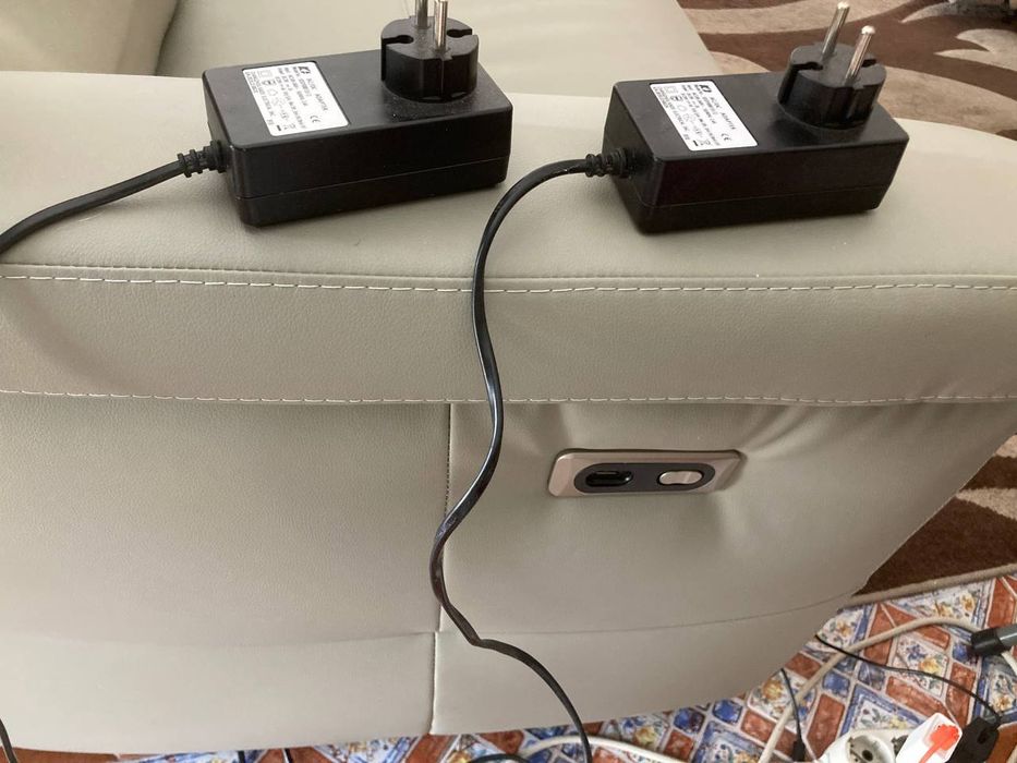 Sofá Eléctrico reclinável Faux Leather Bege automático 2 lugares