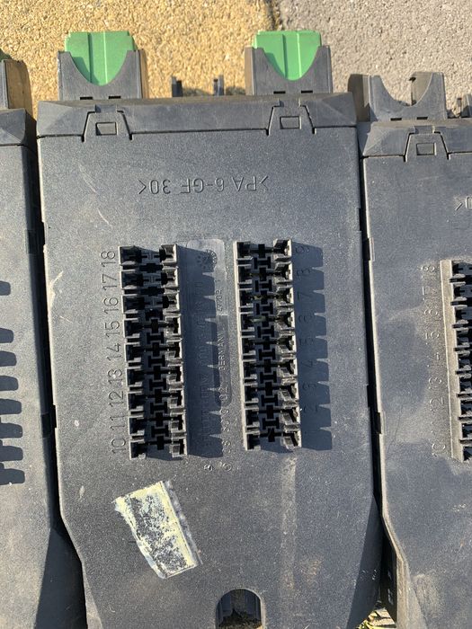 Блок предохранителей Sprinter CDI TDI Спринтер W903 W901 LT 316 312