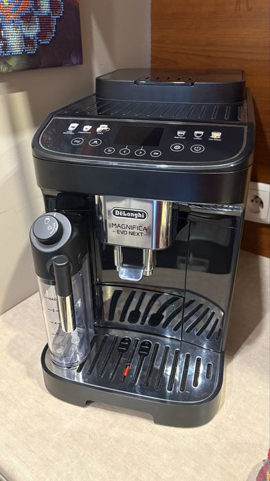 Ekspres do kawy DeLonghi Magnifica Evo Next GWARANCJA !