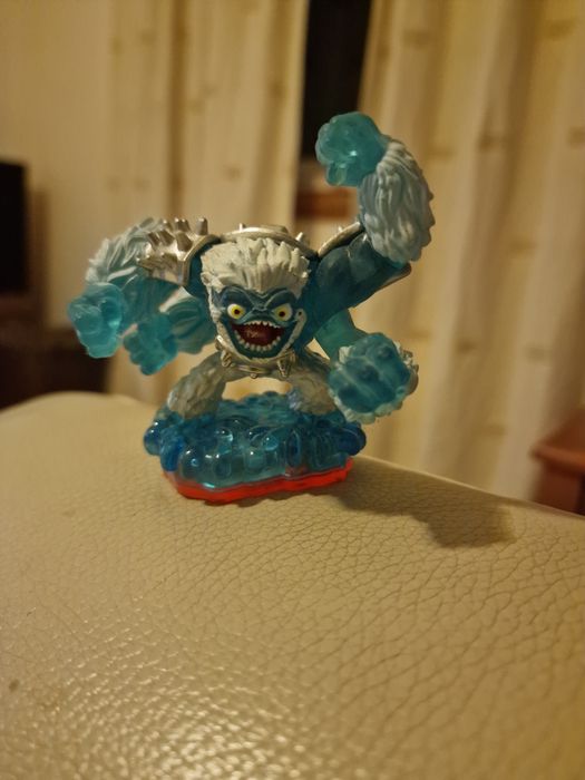 Boneco skylander para ps