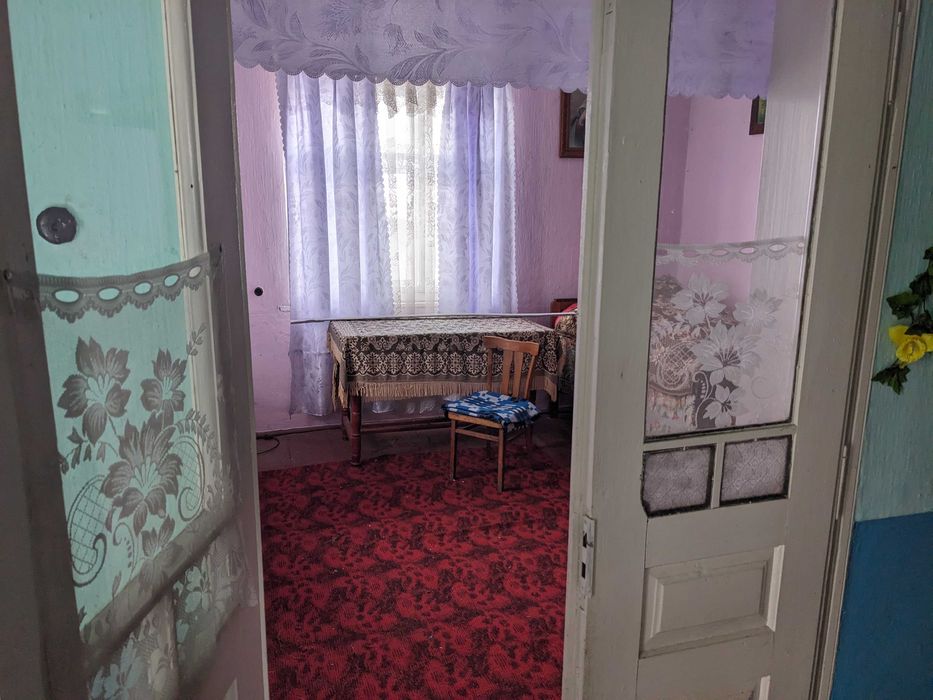 Продається відпочинковий будинок біля р. Дністер у с. Стриганці (2)