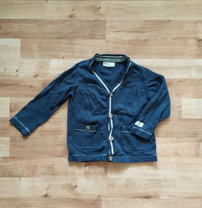 Sweterek 86 newbie granatowy sweter guziki