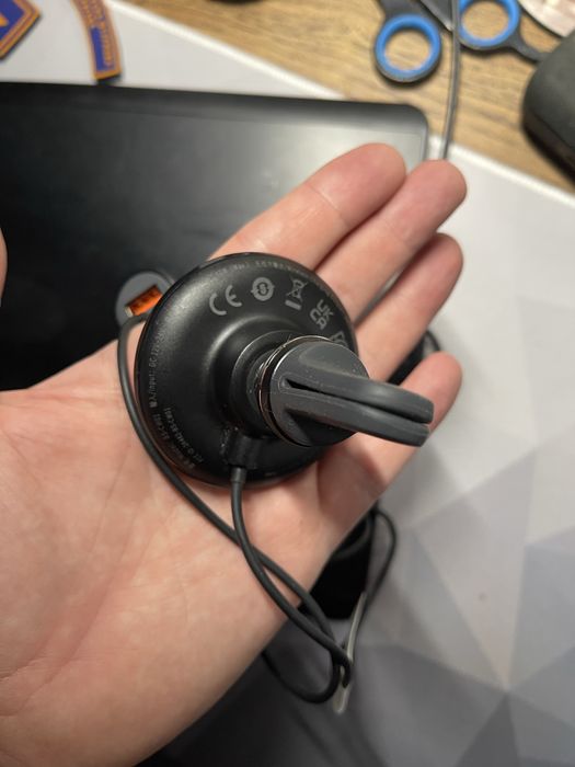 Baseus безпровідна зарядка тримач iphone magsafe