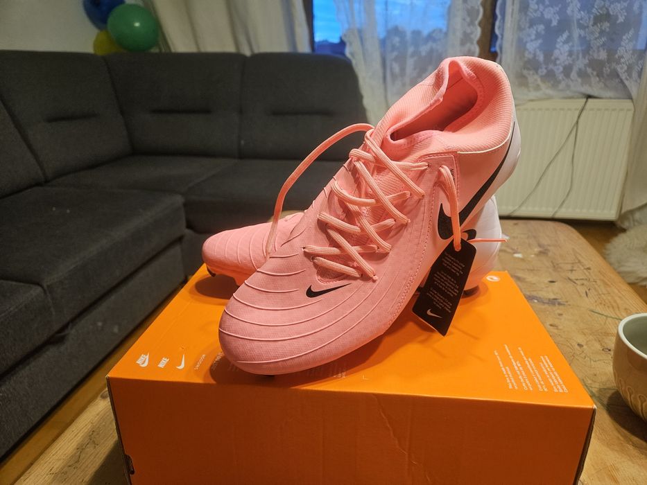 Nike Phantom Luna II Academy FG rozmiar 44 nowe