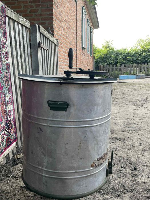 Медогонка на 4 рамки