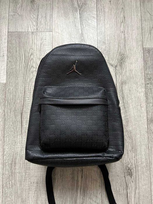 Jordan monogram ブラック リュック MA00986-023 Nike Jordan Monogram рюкзак (20L) цвет черный MA0986-023