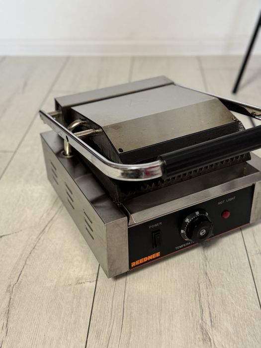 Гриль прижимний професійний