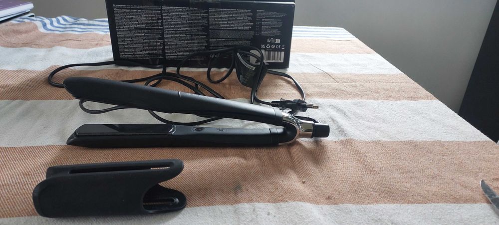 GhD Prostownica platinum+