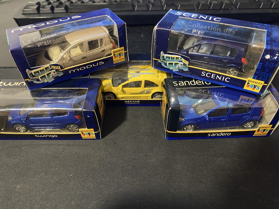 Miniaturas 1:64 Renault