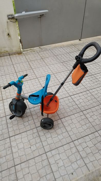 Triciclo criança