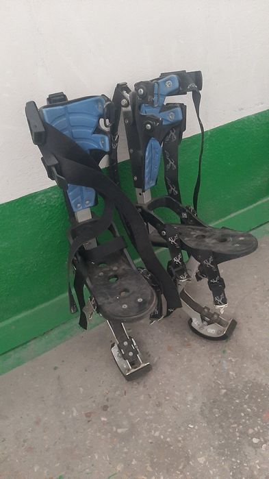 Джампери для активного відпочинку