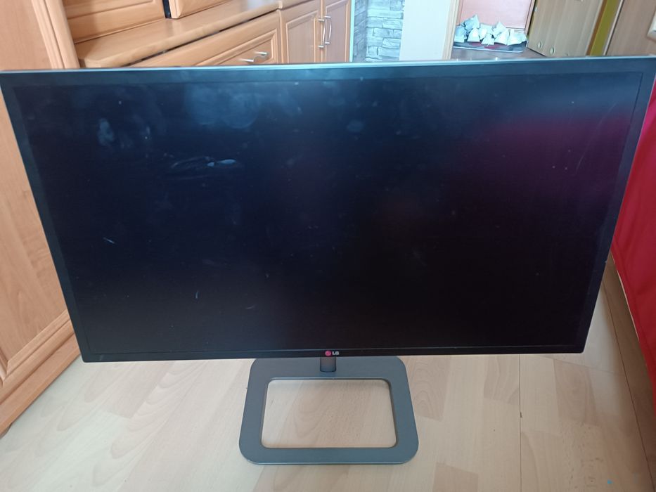 Monitor LG 31mu97-B zbita matryca