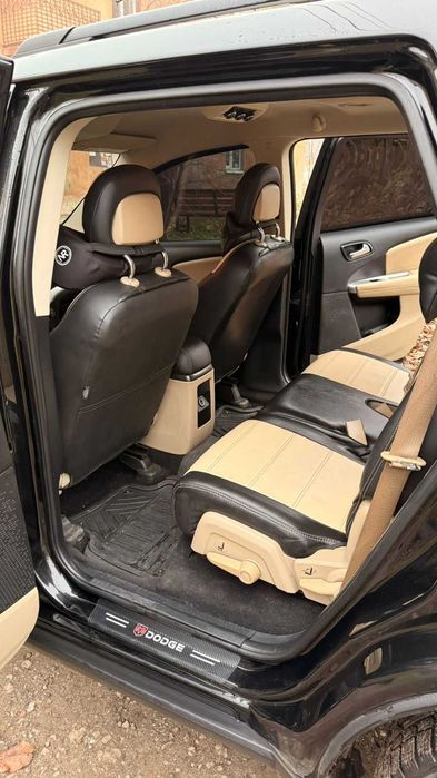 Продам Dodge Journey