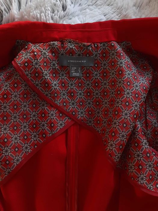 Casaco Vermelho M/L Novo