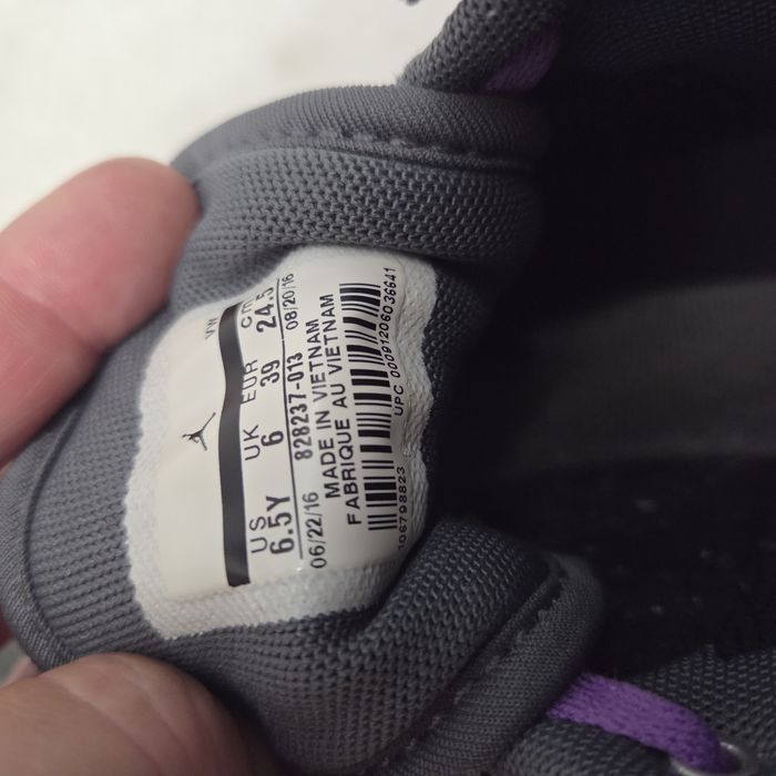 Jordan  1 Flight 4  38/38,5