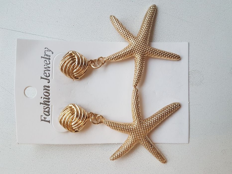 Продам серьги.