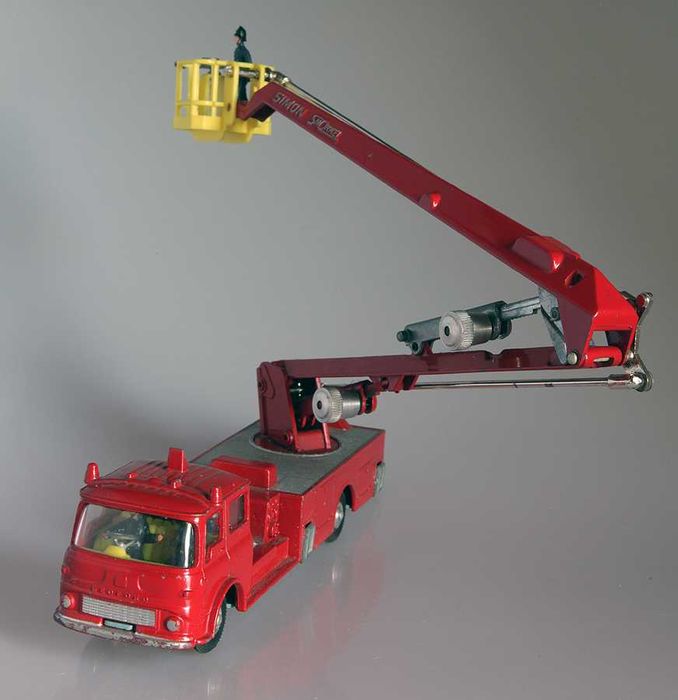 Miniatura Corgi Toys - Modelo e Caixa ORIGINAIS