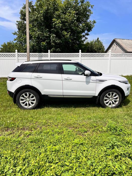 Продам  свій Офійійний Range Rover Evoque