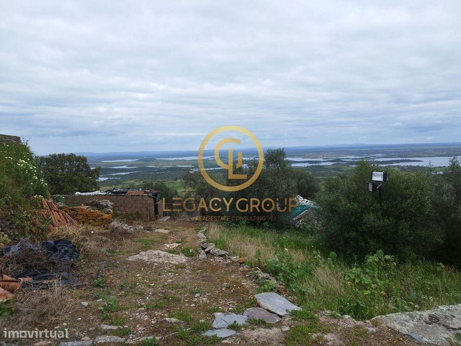Terreno Com 2500M2 Em Monsaraz