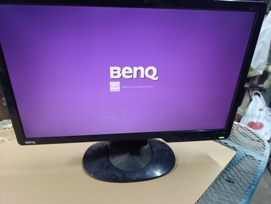 продам монитор benq