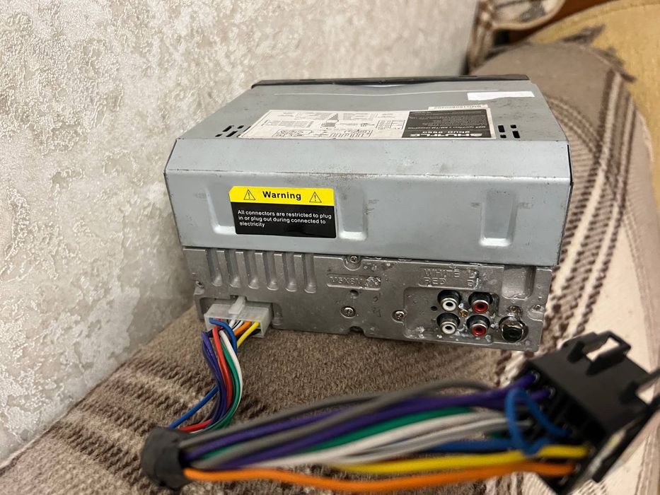 Продам автомагнитолу 2 DIN SHUTTLE