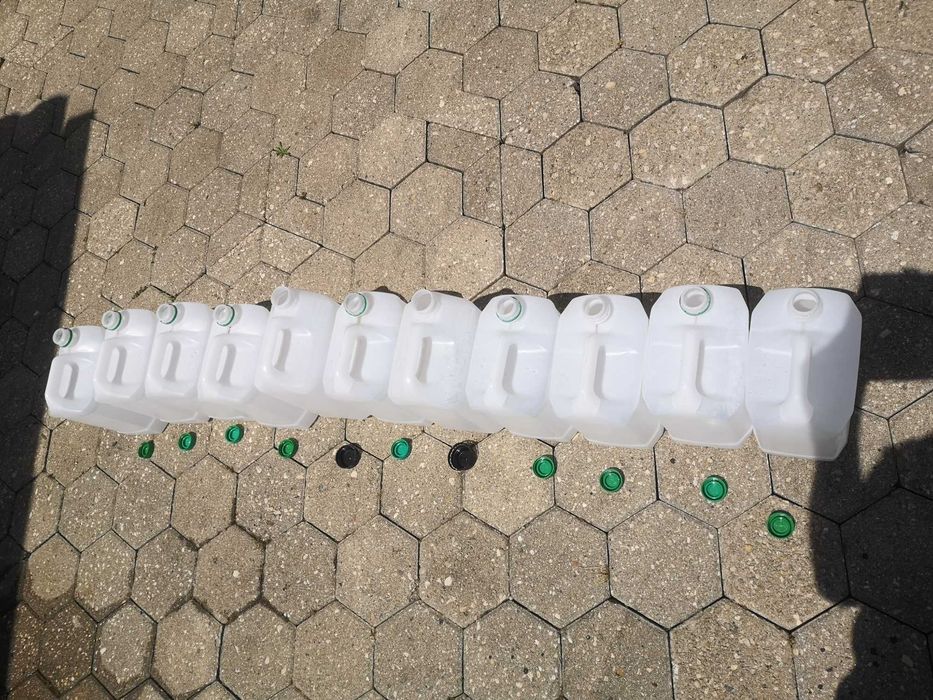 12 Garrafões de 5L