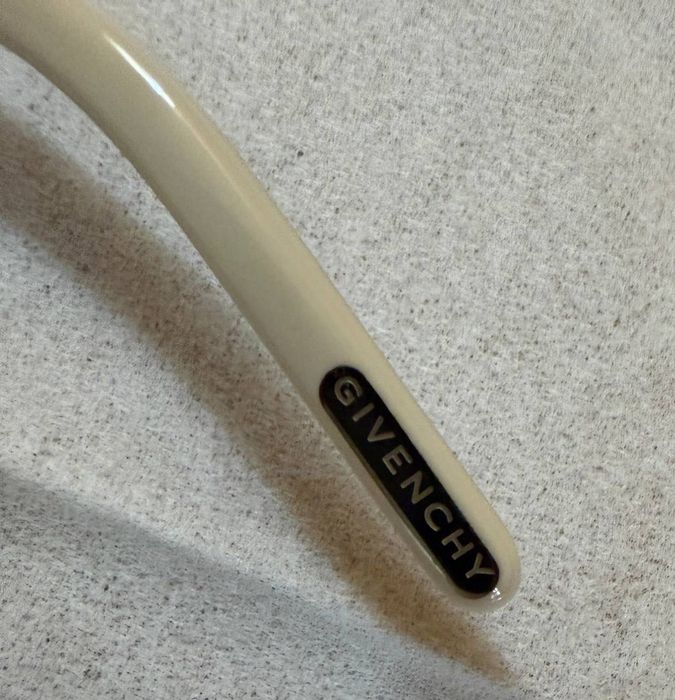 Оправа Givenchy VGV797