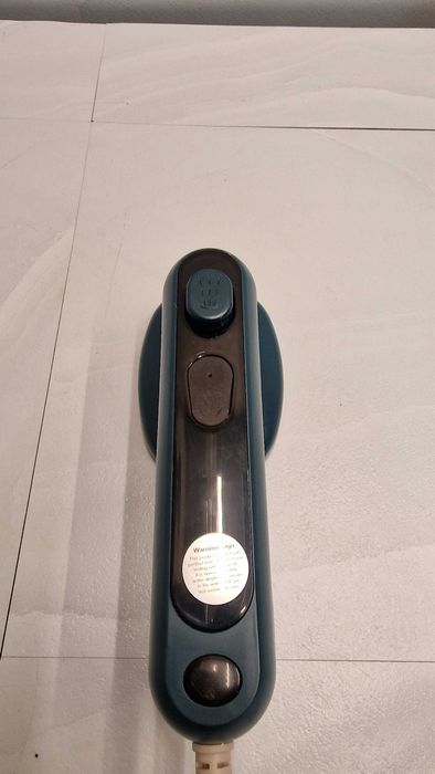 Parownica / mini żelazko do odzieży