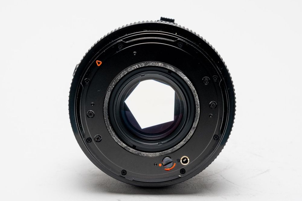 Objectiva HASSELBLAD carl zeiss PLANAR CF 80mm F2.8 T