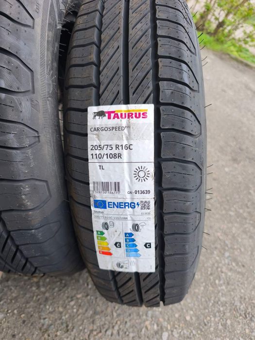 Шини  нові 205/75R16C