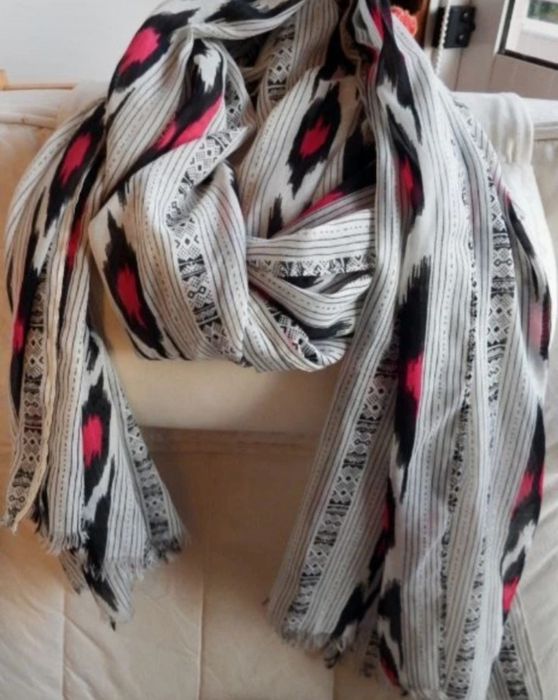 Lenço / Echarpe Branco e Rosa