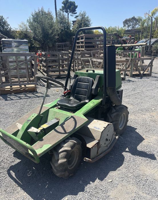 Triturador stella racoon 110 26cv diesel