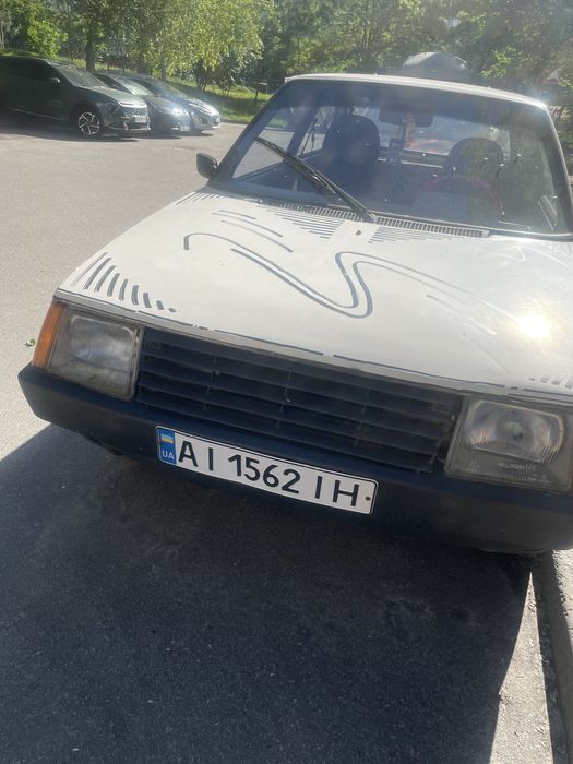Заз 1102 Таврия 1.2 стритуха под ремонт