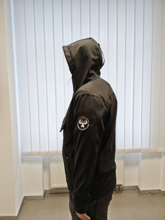 Анарак  напапірі