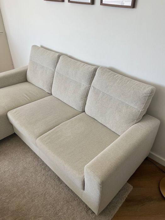 Sofá IKEA bege com chaise longue