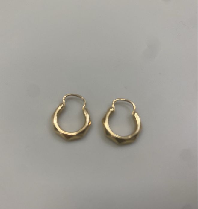Brincos em ouro
