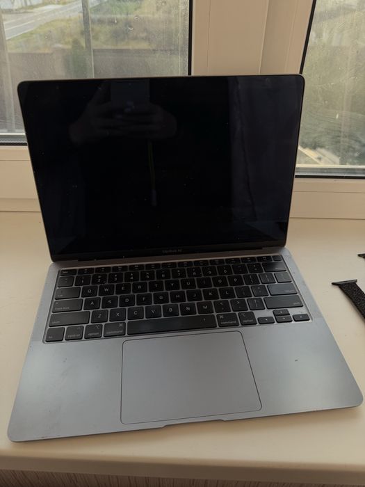 Macbook Air Intel Core i3, 2020, 8GB, SSD 256