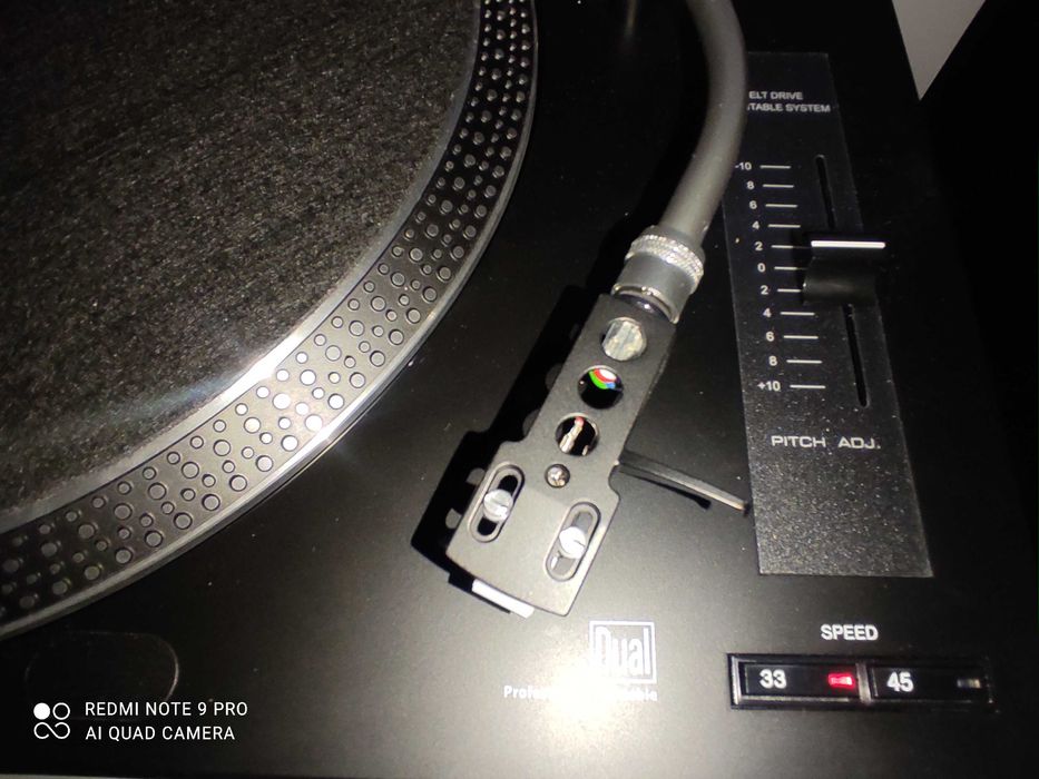 DUAL DT-250 Gramofon Premium Idealny