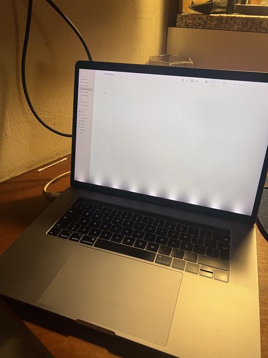 MacBook Pro (15-inch, 2017) para reparar