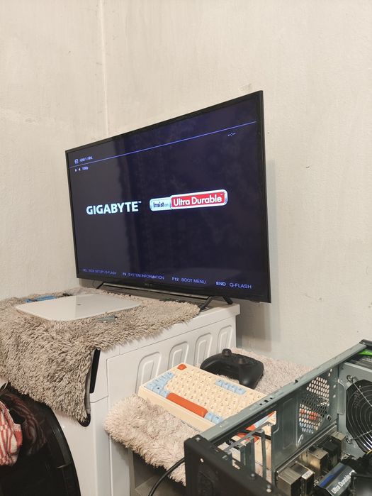 Комп'ютер Gigabyte