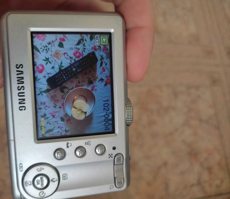 Цифровой фотоаппарат Самсунг