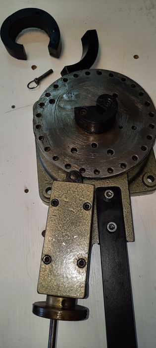 Maquina de dobrar ferro em S como caracóis  MMB 120