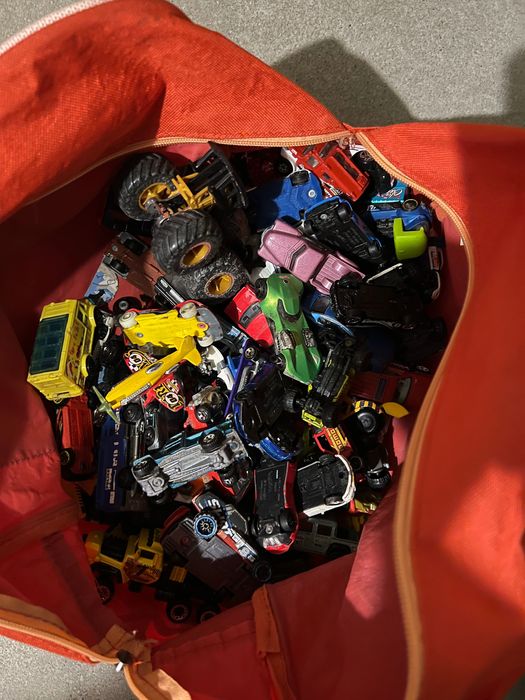 Hot Wheels zestawy i tory