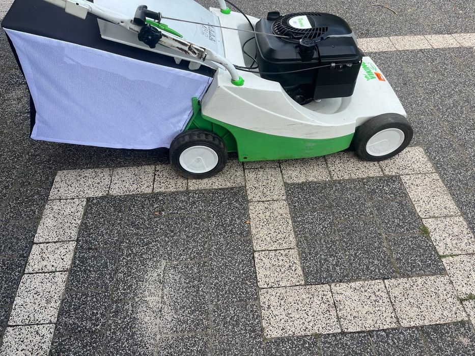 Kosiarka spalinowa Viking MB 505